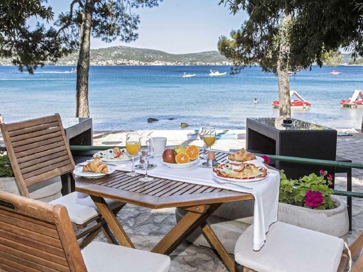 Mobile Home Starfish IV Camp Biograd Biograd Na Moru Exteriér fotografie