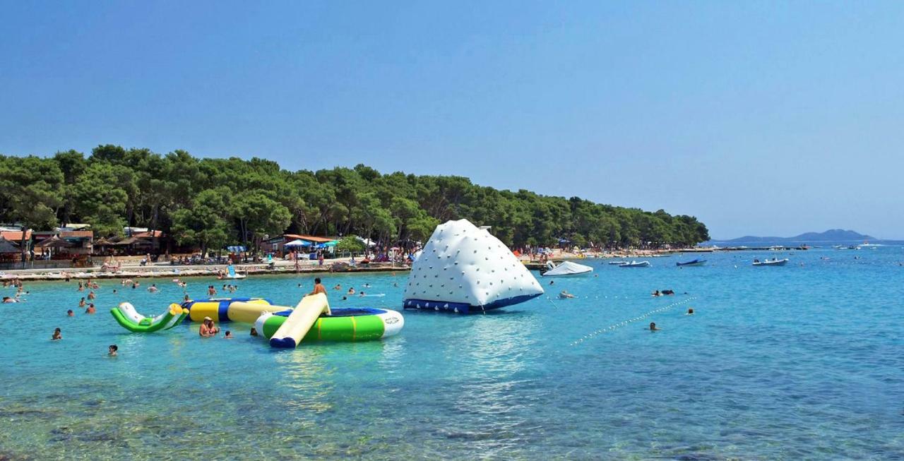 Mobile Home Starfish IV Camp Biograd Biograd Na Moru Exteriér fotografie