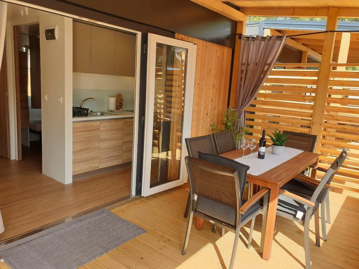 Mobile Home Starfish IV Camp Biograd Biograd Na Moru Exteriér fotografie