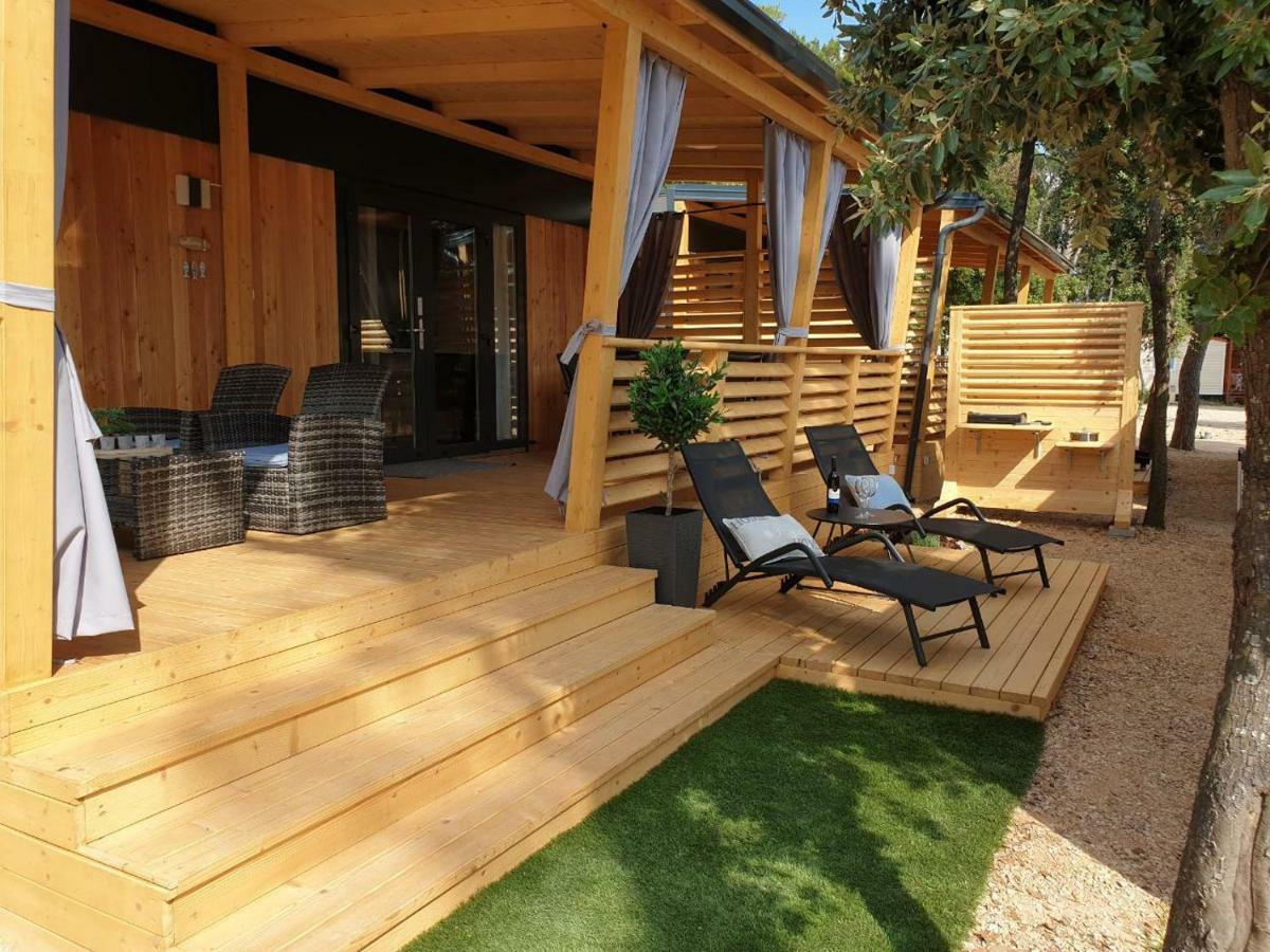 Mobile Home Starfish IV Camp Biograd Biograd Na Moru Exteriér fotografie