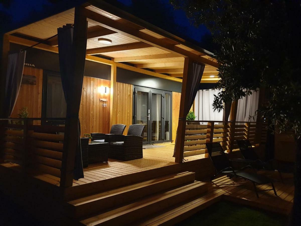 Mobile Home Starfish IV Camp Biograd Biograd Na Moru Exteriér fotografie
