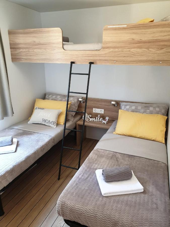 Mobile Home Starfish IV Camp Biograd Biograd Na Moru Exteriér fotografie
